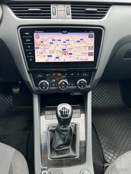 ŠKODA OCTAVIA III FC 2.0TDI 110KW STYLE ČR DPH FULL LED NAVI - 12