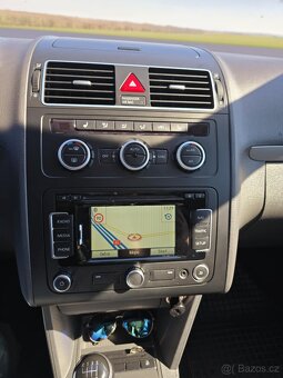 VW TOURAN 1.4 TSI 103KW, MATCH, 1T3 ČERNÝ - 12