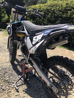 Husqvarna tc 125 2021 Ktm sx 125 - 12