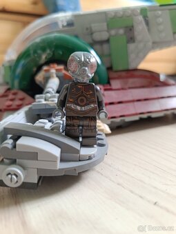 LEGO Star Wars 75243 Slave I – 20th Anniversary Edition - 12