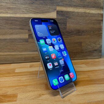 IPhone 16 Pro Max 256GB, přírodní, 98% bat.,eSIM (záruka) - 12