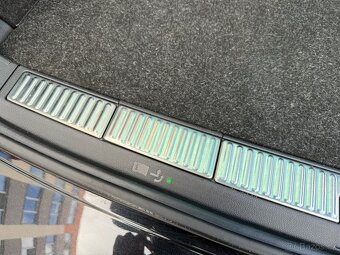 Škoda Superb 3 iV Style 1.4 TSI 160kW DSG - záruka Autodraft - 12