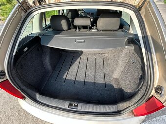 Škoda fabia 1.2 ČR, 120tis km, nová STK - 12