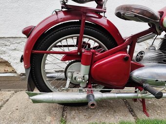 JAWA 250 Pérák - 12