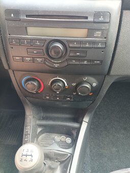 Fiat Stilo kombi 1.6i-16v ,klima orig 128tis.km - 12