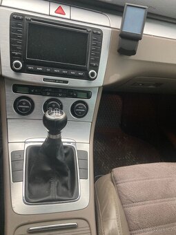 Passat B6 2.0 TDI 103 kW - 12
