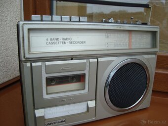 Radiomagnetofon Universum - 12