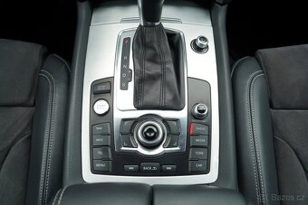 Audi Q7 3.0 TDI Quattro S-line - 12