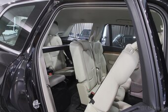 Volvo XC90 T8 AWD 223kW Inscription / 7-Míst / Záruka 2 roky - 12