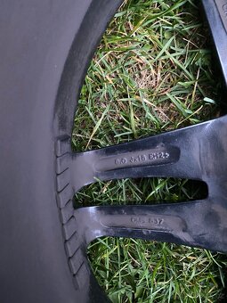 BMW alu kola 18” s pneu Nankang Winter Activa SV-55 – ET34 - 12