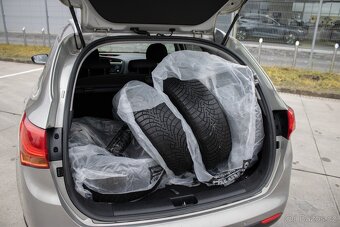 Kia Ceed SW 1.6 CRDi Gold 100kW, M6 07/2017 - 12