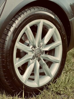 Audi A6 Allroad 3.2 FSi V6 - 12