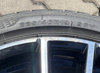 BMW alu 5x112 8x19 ET40 8,5x19 ET27 pneu 225/40/18 255/35/19 - 12