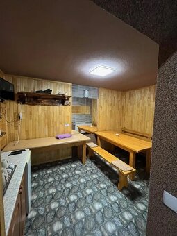 UKRAJINA, JASINJA - 12