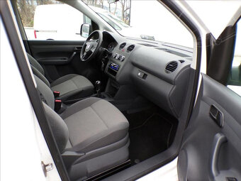 Volkswagen Caddy 1,6 TDI TAŽNÉ ZAŘÍZENÍ - 12
