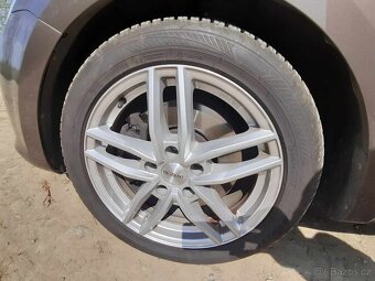 VW Sharan 2,0tdi 125kw DSG Panoramaticke okno - 12