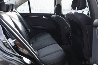 Mercedes-Benz C180 BlueEFFICIENCY 2012 - 12