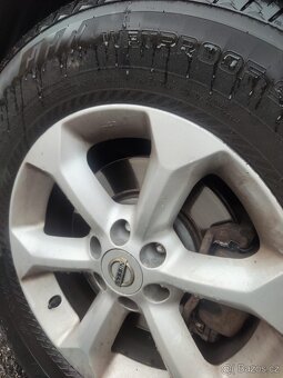 Nissan Pathfinder 2007 - 12
