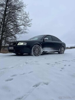 Audi A6 C5 4.2 V8 - 12