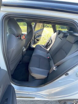 Toyota Corolla GR Dynamic Sport 2,0 - 12