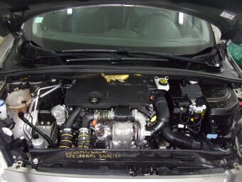 Peugeot 308 1,6 HDi - 12