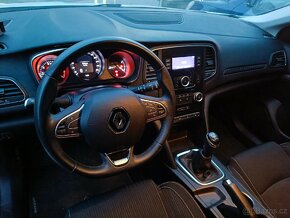 Renault Megane 4 1.2 benzín 2016 - 12