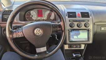 Volkswagen touran highline 2.0 tdi DSG 125kw 2006 - 12