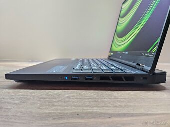 16" 240HZ 2K_PREDATOR HELIOS 16_i9-14900HX_32GB_RTX 4070 8G - 12