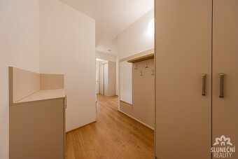 Pronájem bytu 2+kk, 47 m², Uherský Brod - Masarykovo nám. - 12