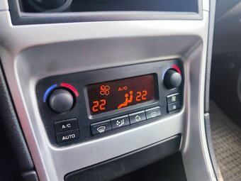 Peugeot 307 1.6 HDI/80kW presence - 12