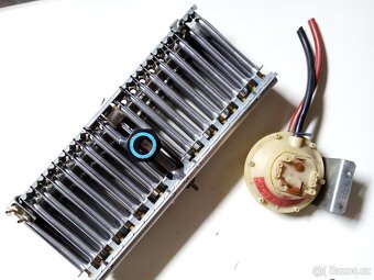 JUNKERS ZR 24-3AE 23 a JUNKERS ZWE 24-2AE 23 - 12