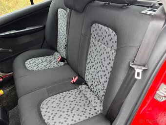 ŠKODA FABIA 1.4 MPI - 12