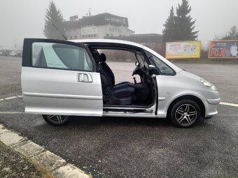 Peugeot 1007 1.4hdi - 12