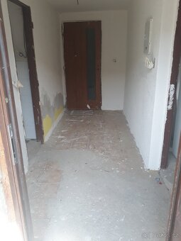 Nabízíme k prodeji cihlový řadový rodinný - 12