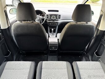 VOLKSWAGEN SHARAN 2.0TDI NAVIGACE,TAŽNÉ,ALU,WEBASTO,SERVISKA - 12
