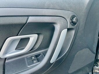 Škoda Fabia Combi 1.4i 16V 63kw TEMPOMAT Klima ESP EL. OKNA - 12