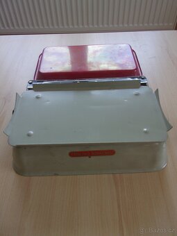 RETRO KUCHYŇSKÁ VÁHA 5,5kg a MLÝNEK NA STROUHANKU - 12