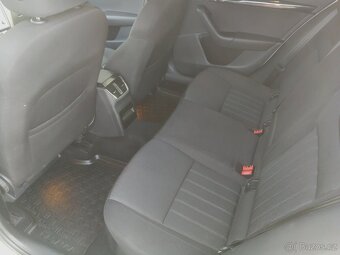 ✅Škoda Octavia Combi, 1.6 TDI, 1. majitel, původ ČR, NAVI - 12