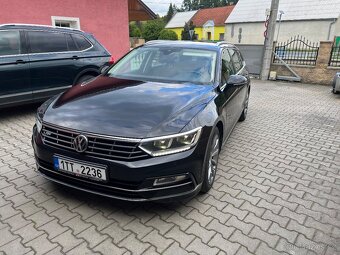 Volkswagen passat b8 Rline - 12