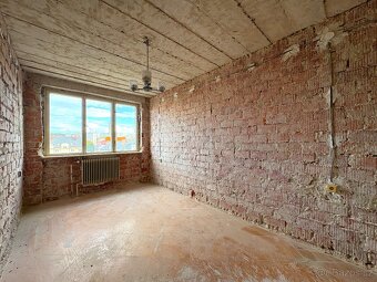 Prodej bytu 4+1 se zahradou v řadovém domě - Žamberk - 12