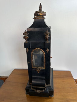 Stolní hodiny bule. - 12