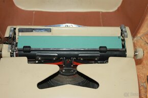 starý kufříkový psací stroj CONSUL v TOP stavu - 12