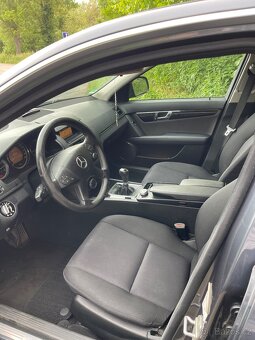 Mercedes Benz C 220cdi - 12