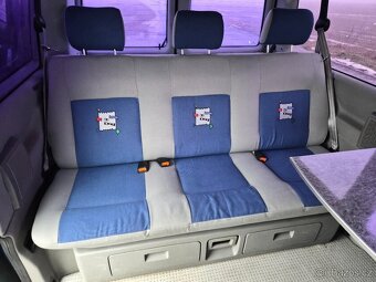 Volkswagen Multivan T4 ATLANTIS - 2.5TDi 75kW - 12