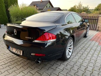 BMW 650i E63 najeto jen 114 tkm. TOP stav - 12