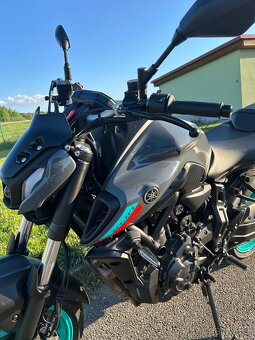 Yamaha MT-07 - 12