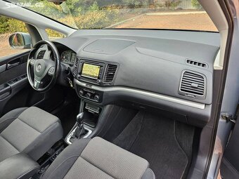 VW Sharan 2.0 TDI 103kW,DSG,Kamera,Tažné,Navi,Serviska. - 12