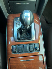 Infiniti FX 50S, 287 kW - 12