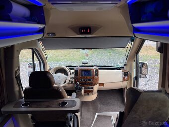 Mercedes-Benz Sprinter 519 Bluetec, 20-míst - 12