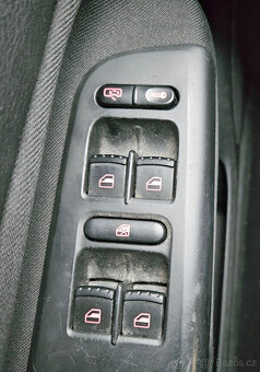 VW Golf 4 Variant, 1.6, 77 kW, benzín, klimatronic - 12